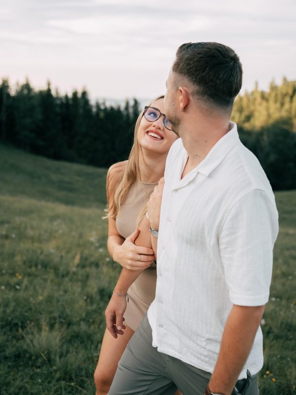& because of you, I laugh a little harder. 💛

#justalotofmemories #ihrzwei #coupleshooting #liebs #🫶🏽