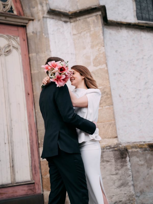and forever, hallelujah. 🤍

#liebeinderluft #beautyinsimplicity #ohhoneyyoulookgood #💐